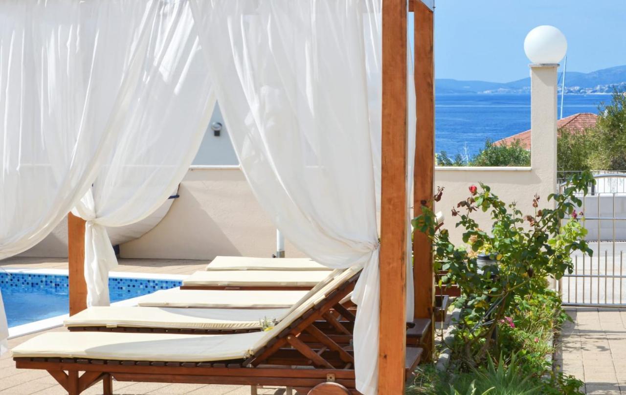 Apartments Santo Trogir - Okrug Gornji Zewnętrze zdjęcie