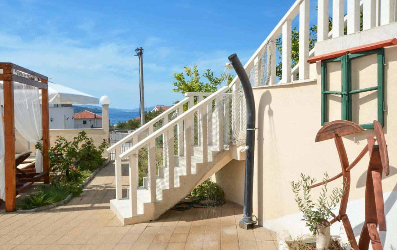 Apartments Santo Trogir - Okrug Gornji Zewnętrze zdjęcie