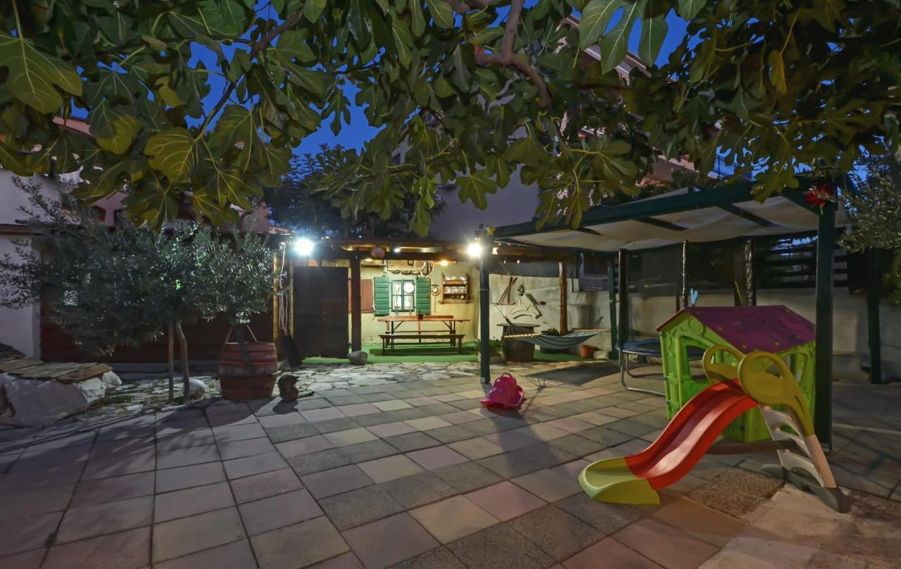 Apartments Santo Trogir - Okrug Gornji Zewnętrze zdjęcie