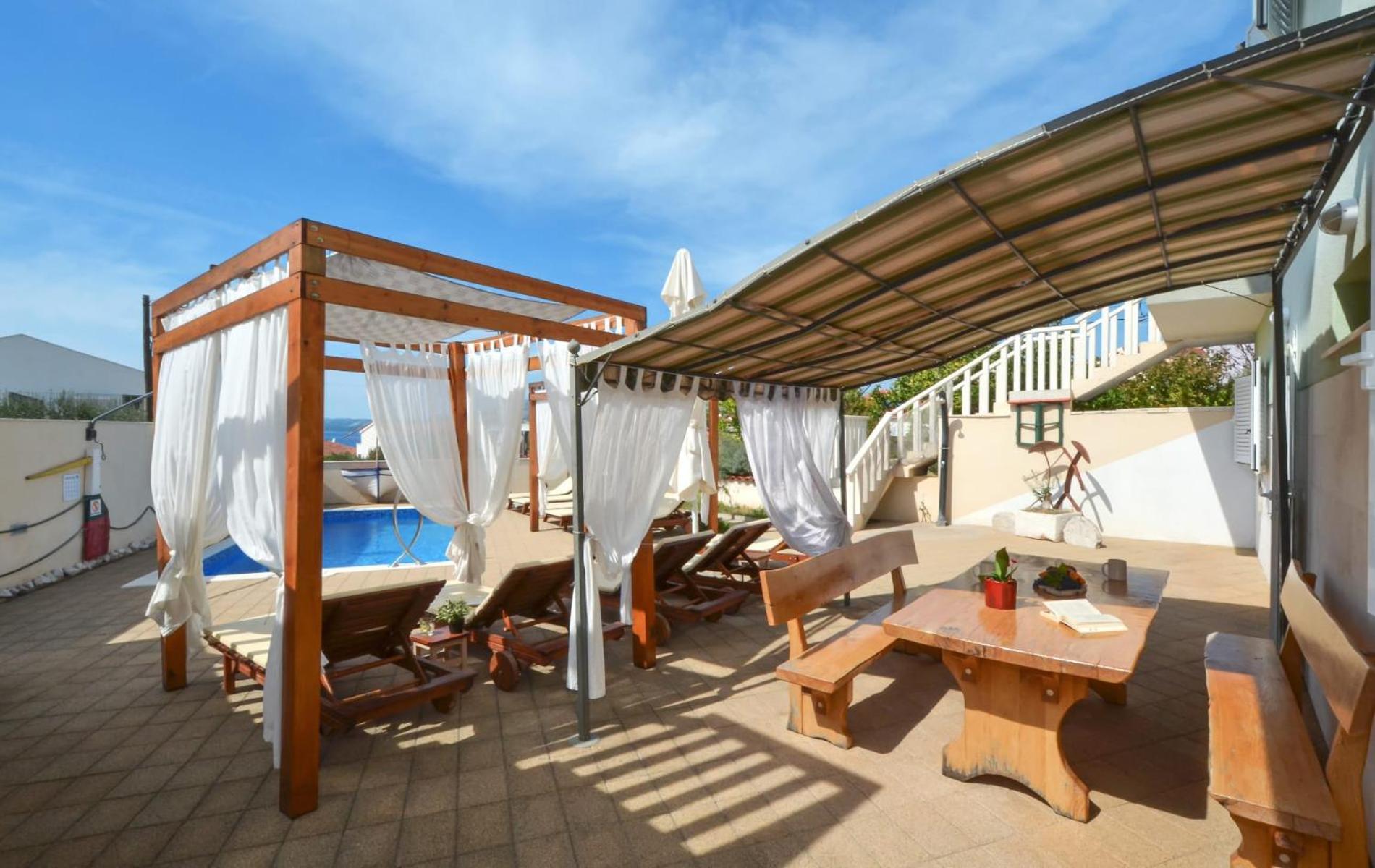 Apartments Santo Trogir - Okrug Gornji Zewnętrze zdjęcie