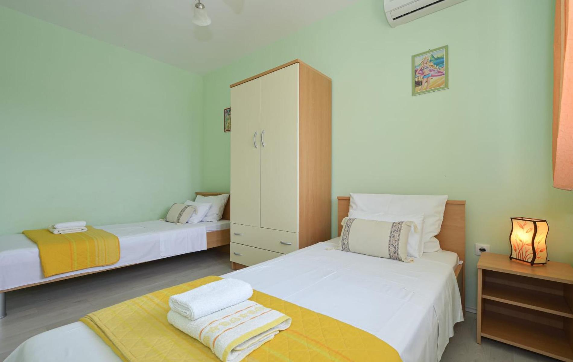 Apartments Santo Trogir - Okrug Gornji Zewnętrze zdjęcie